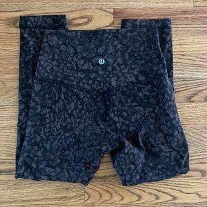 Lululemon Align high-rise Crop 23”